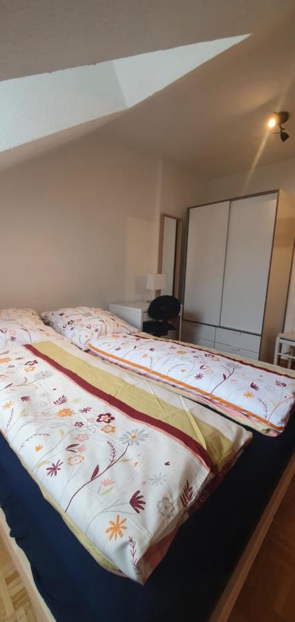 Privat Zimmer In Bad Homburg Bei Kurhaus Apartman Bad Homburg vor der Höhe Kültér fotó